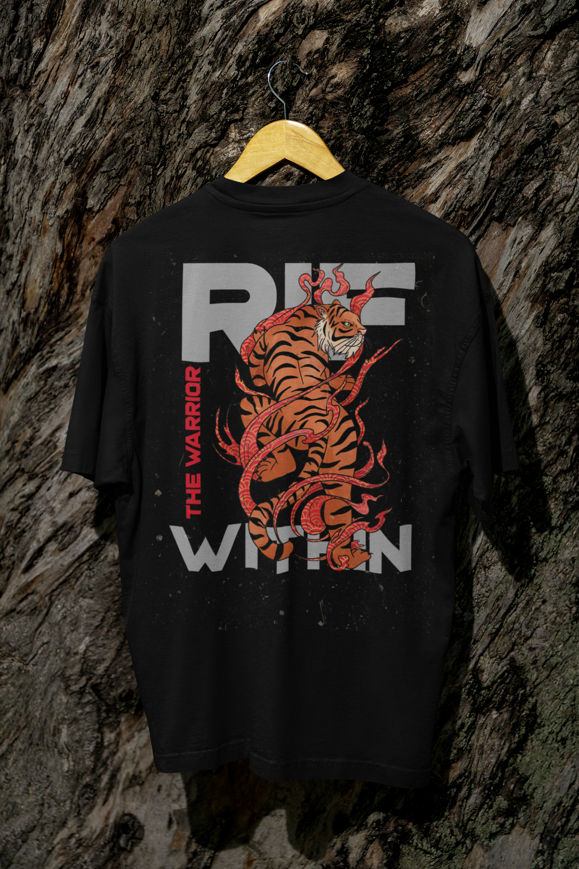 back-view-mockup-featuring-a-t-shirt-hanging-from-a-tree-log-m39838 (4)